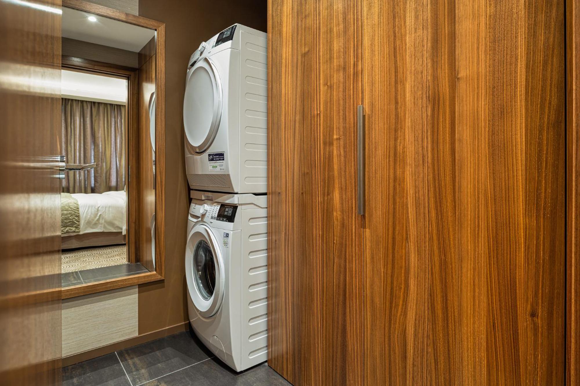 Superior One Bedroom Residence